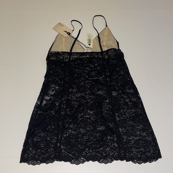 🆕 Aritzia Wilfred Black Lace Camisole - Women’s Size Small - Picture 3 of 7